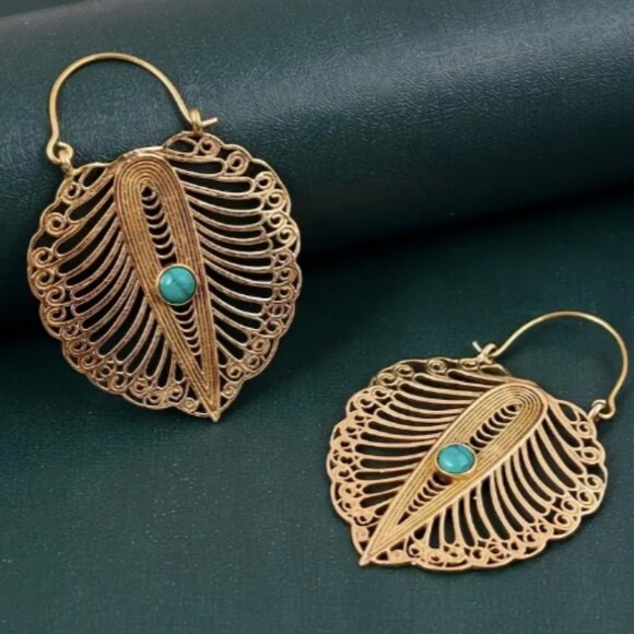 14k Gold Plated Leaf Turquoise Stone Earrings - Picture 1 of 7